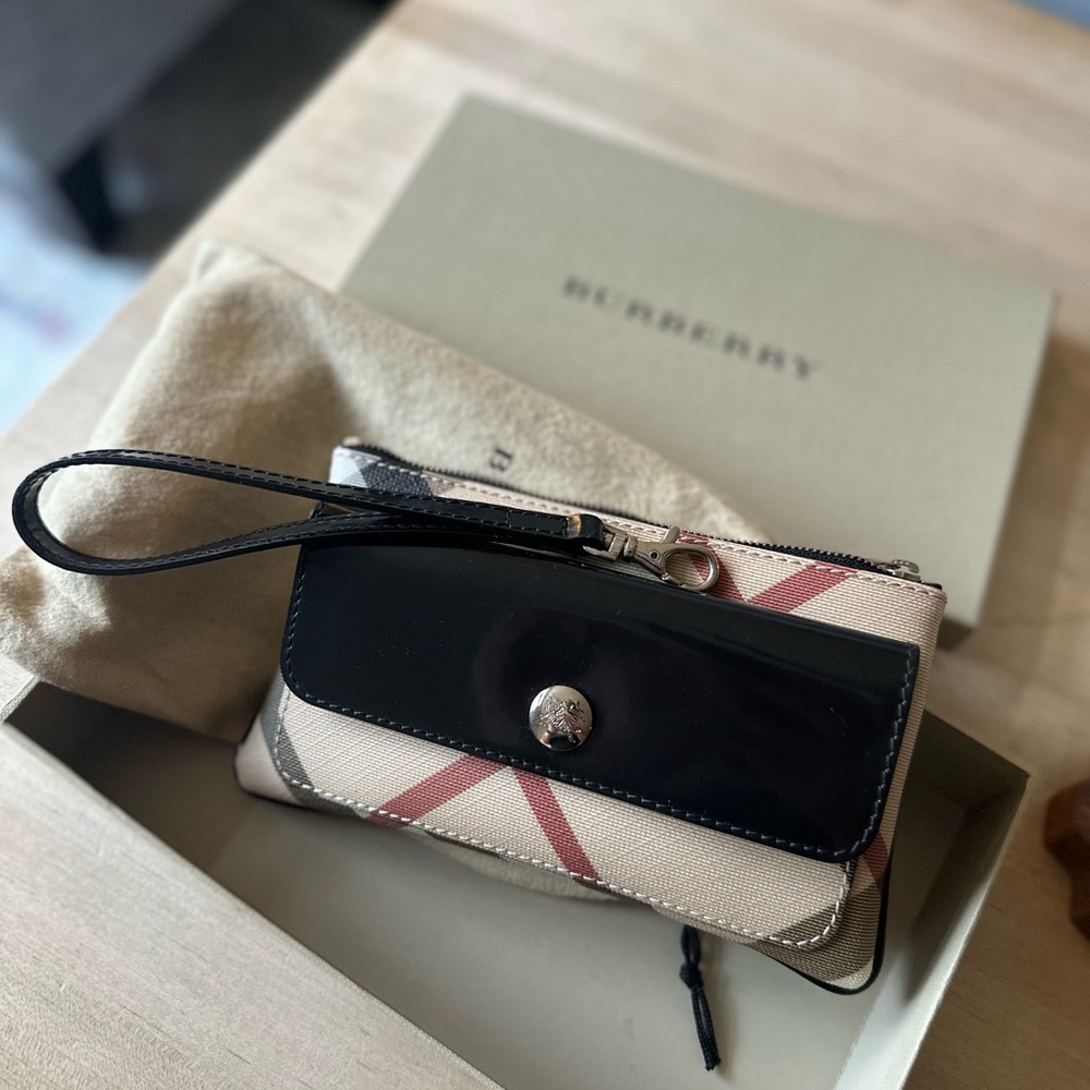 Burberry Cream and Black Clutch with Wristlet